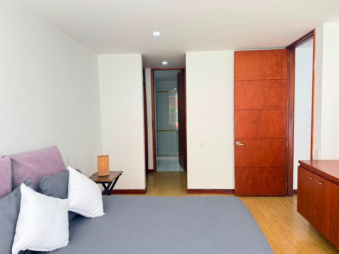 Apartamento de 2 alcobas en arriendo en El Poblado, Medellín, 85 m² · foto 15 de 17