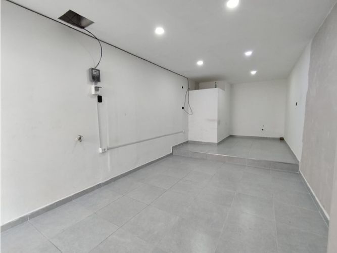 Local en arriendo en Jesus Nazareno, Medellín, 35 m² · foto 7 de 7