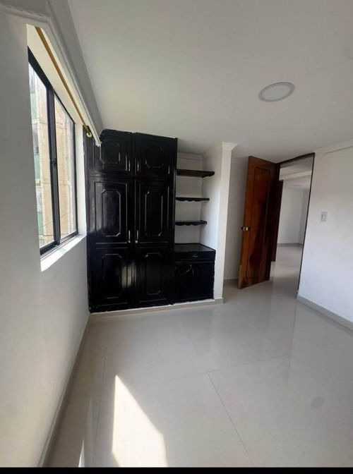 Apartamento de 3 alcobas en venta en Bellavista, Bello, 85 m² · foto 3 de 8