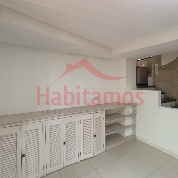Apartamento en arriendo en El Tesoro, Medellín · foto 6 de 17