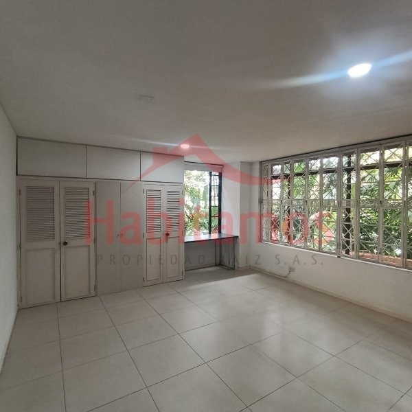 Apartamento en arriendo en El Tesoro, Medellín · foto 8 de 17