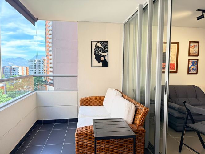 Apartamento de 2 alcobas en arriendo en Loma Benedictinos, Medellín, 80 m² · foto 13 de 17