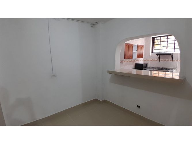 Local en arriendo en Boston, Medellín, 120 m² · foto 4 de 24