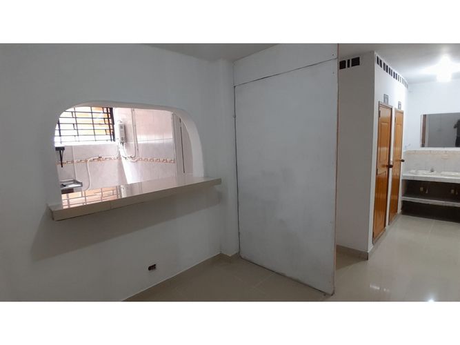 Local en arriendo en Boston, Medellín, 120 m² · foto 5 de 24