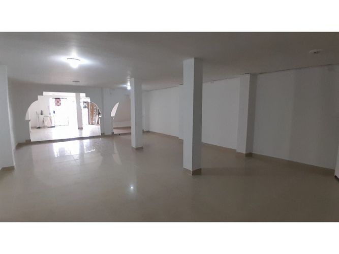 Local en arriendo en Boston, Medellín, 120 m² · foto 7 de 24