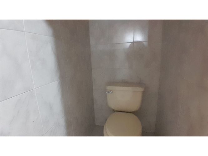 Local en arriendo en Boston, Medellín, 120 m² · foto 23 de 24