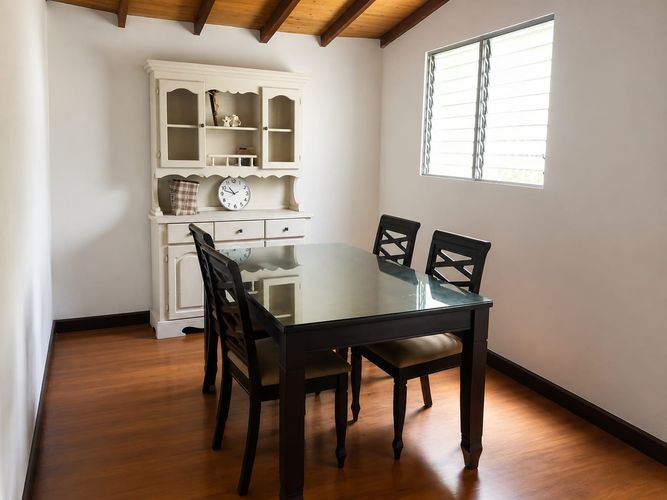 Casa de 3 alcobas en venta en Buenos Aires, Medellín, 110 m² · foto 2 de 13