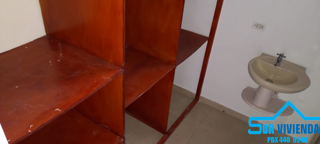 Casa de 3 alcobas en arriendo en La Mina, Envigado, 200 m² · foto 10 de 12