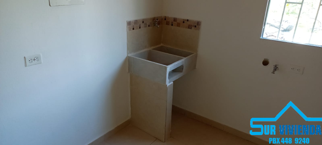 Casa de 3 alcobas en arriendo en La Mina, Envigado, 200 m² · foto 12 de 12