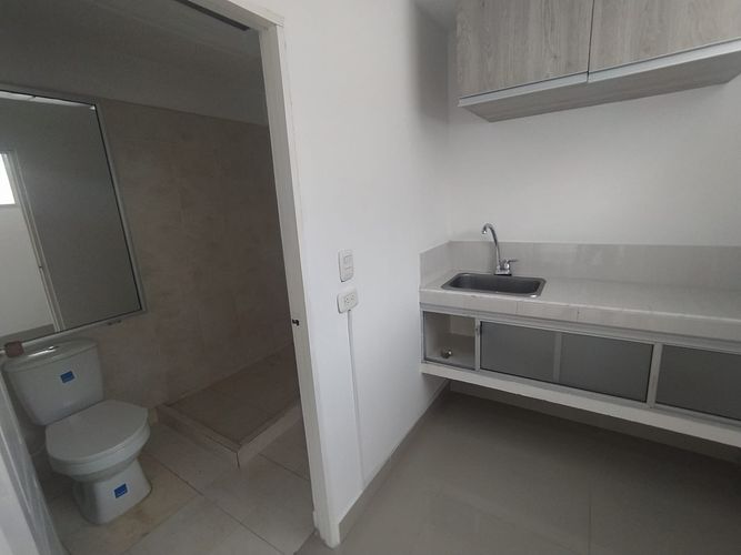 Local en arriendo en Pinares, Pereira, 50 m² · foto 7 de 16
