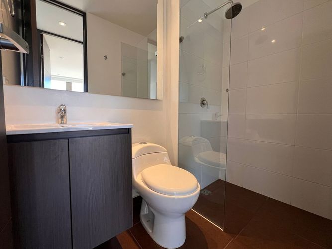 Apartamento de 2 alcobas en arriendo en El Poblado, Medellín, 67 m² · foto 9 de 10