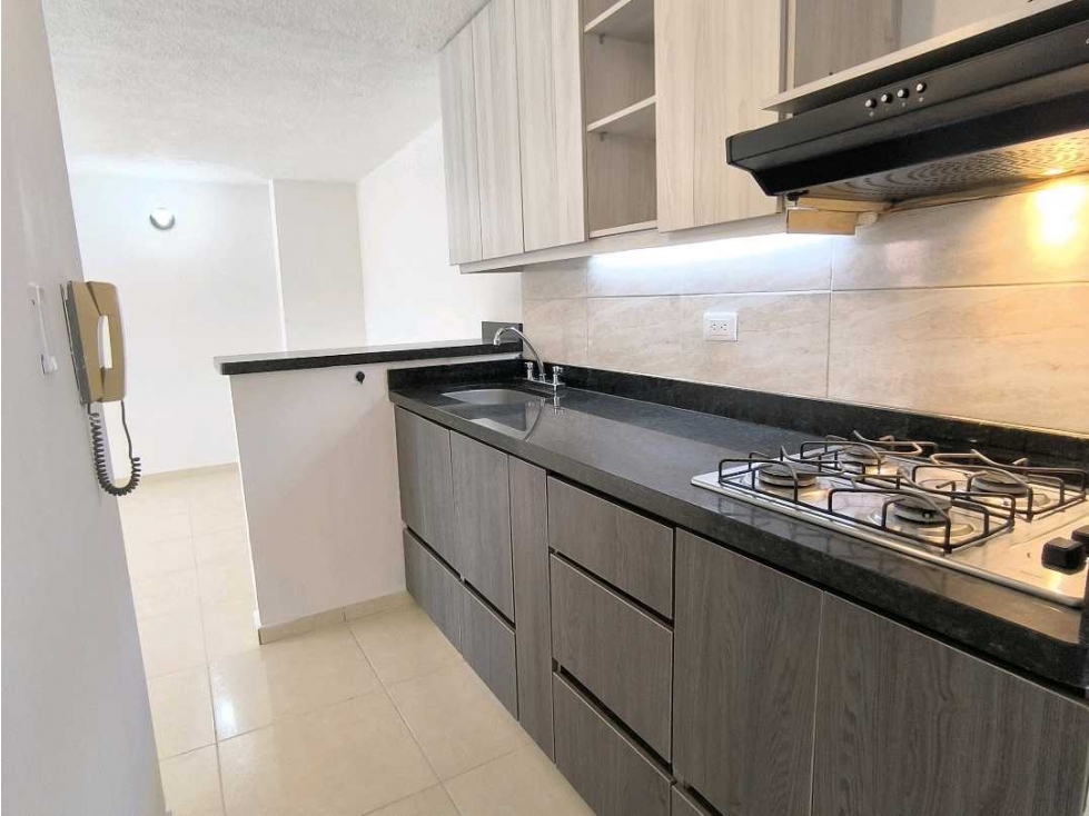 Apartamento en venta en Loma de los bernal, Medellín 3