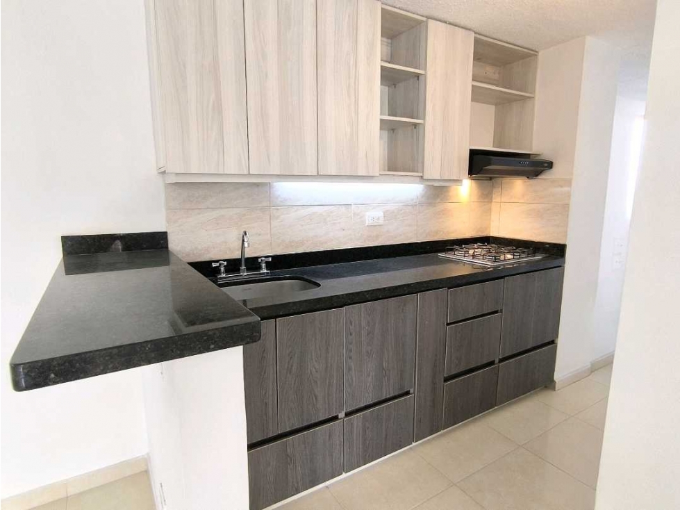 Apartamento en venta en Loma de los bernal, Medellín 4