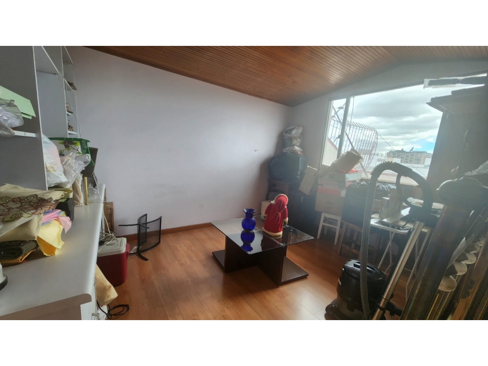 Apartamento en venta en Quinta Paredes, Bogotá · foto 11 de 20