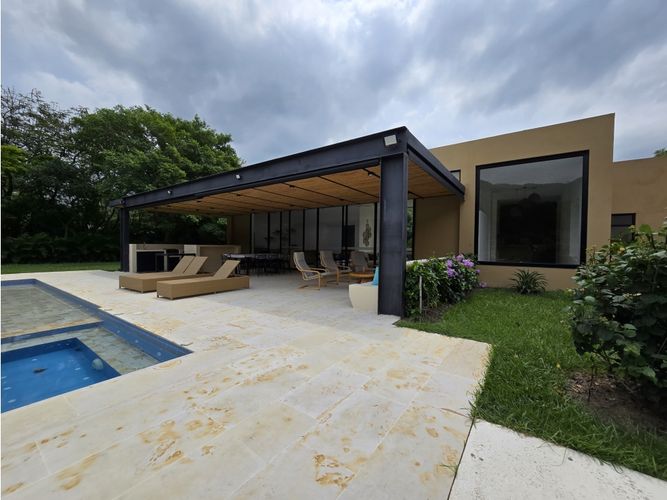 Casa de 4 alcobas en venta en Piamonte, Girardot, 722 m² · foto 9 de 24