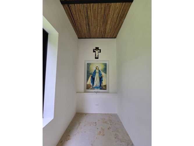 Casa de 4 alcobas en venta en Piamonte, Girardot, 722 m² · foto 14 de 24