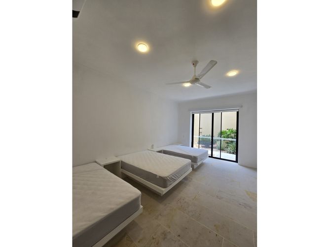 Casa de 4 alcobas en venta en Piamonte, Girardot, 722 m² · foto 19 de 24