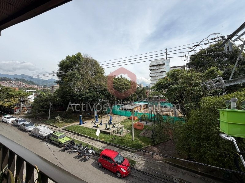 Apartamento en venta en Belén Los Alpes, Medellín 4