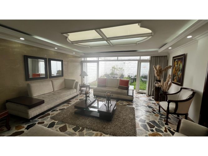 Casa de 4 alcobas en venta en Estoril, Bogotá, 243 m² · foto 5 de 24