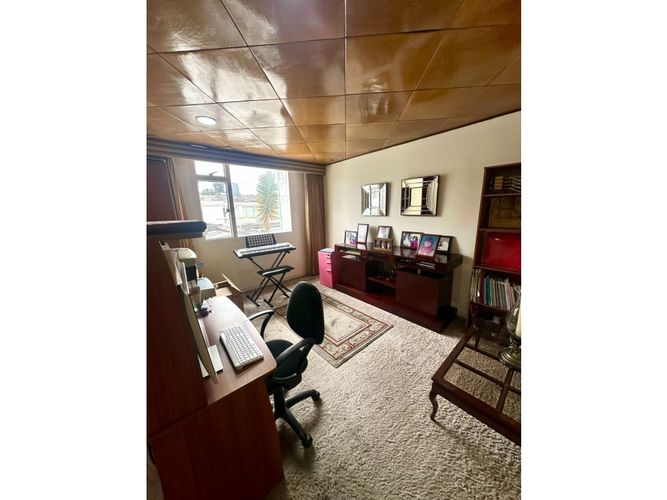 Casa de 4 alcobas en venta en Estoril, Bogotá, 243 m² · foto 20 de 24