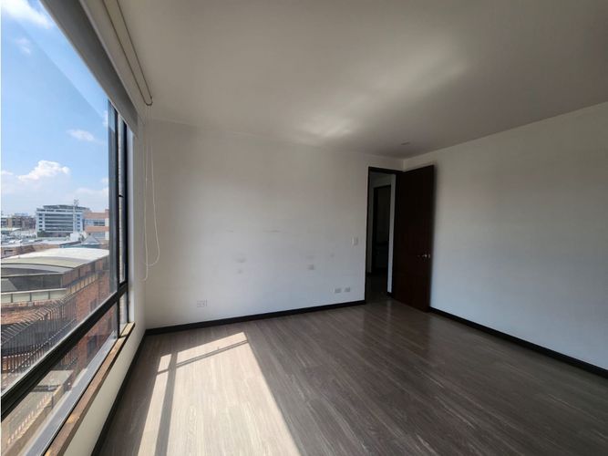 Apartaestudio en venta en Santa Barbara, Bogotá, 65 m² · foto 9 de 20