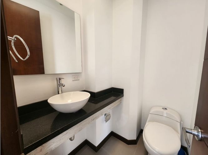 Apartaestudio en venta en Santa Barbara, Bogotá, 65 m² · foto 12 de 20