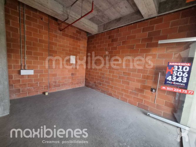Local en arriendo en Los Alcazares, Sabaneta, 22 m² · foto 2 de 4