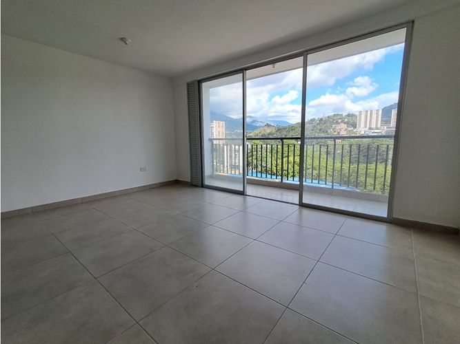 Apartamento de 3 alcobas en venta en Conjunto Residencial Quintas De Florida, Floridablanca, 78 m² · foto 2 de 11