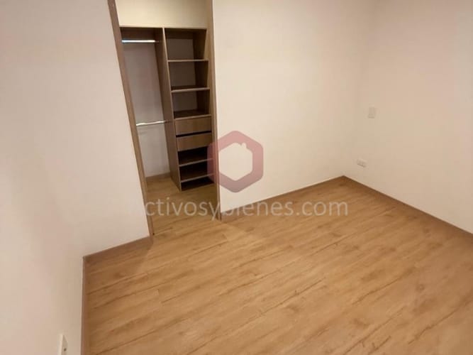Apartamento de 3 alcobas en venta en La Ceja, 70 m² · foto 3 de 15