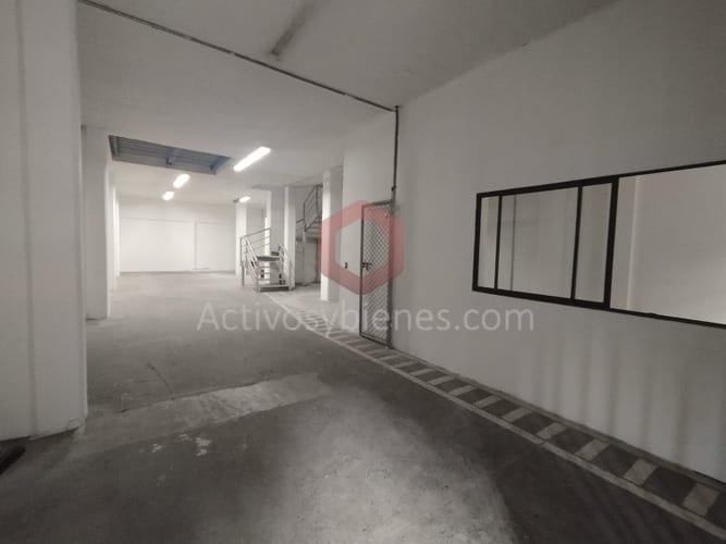 Bodega en arriendo en Colombia, Medellín, 350 m² · foto 16 de 21