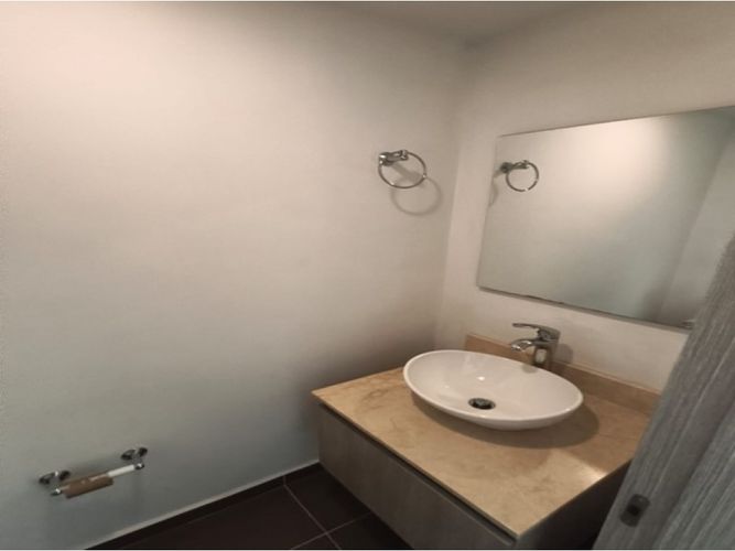 Apartamento en venta en Tres Esquinas, Envigado · foto 10 de 19