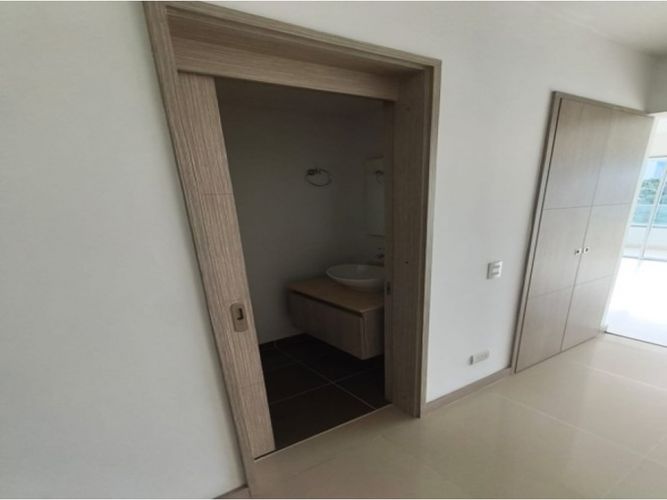 Apartamento en venta en Tres Esquinas, Envigado · foto 13 de 19