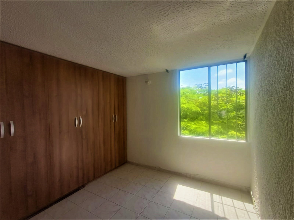 Apartamento en venta en Ciudad Los Alamos, Cali · foto 7 de 24