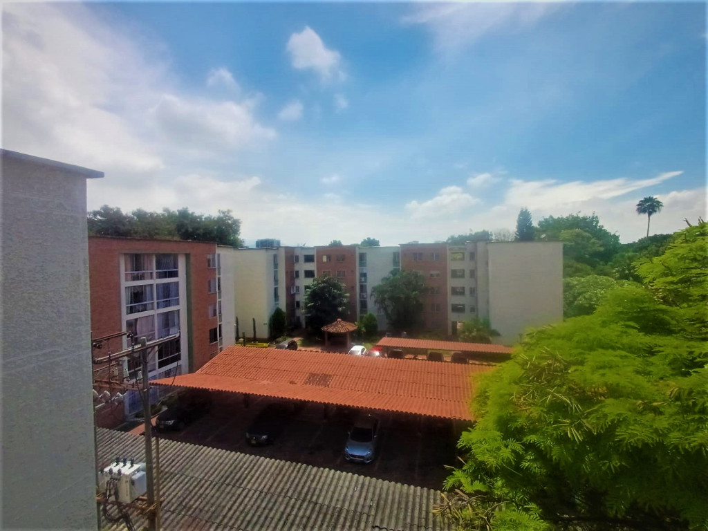 Apartamento en venta en Ciudad Los Alamos, Cali · foto 21 de 24