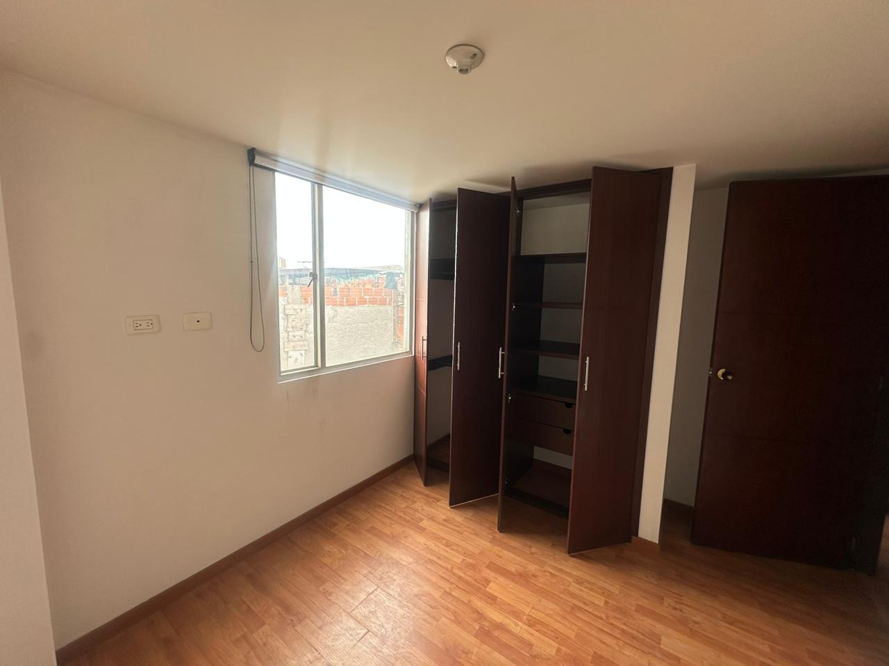 Apartamento en arriendo en Primavera Occidental - Puente Aranda, Bogotá · foto 2 de 10