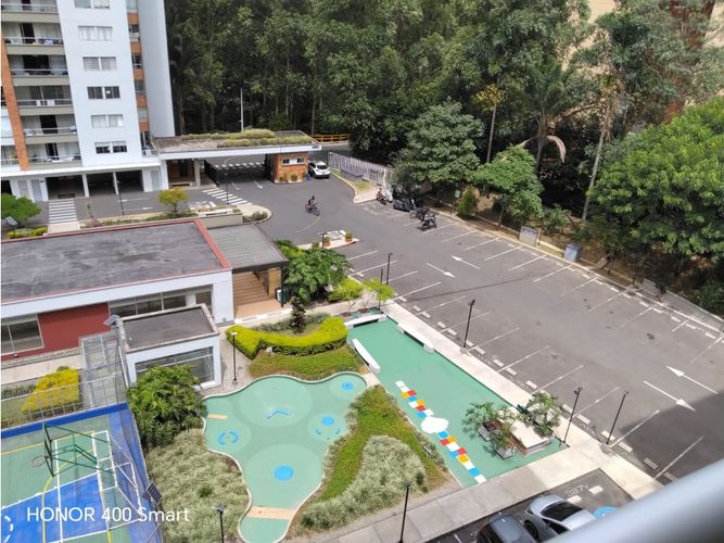Apartamento en venta en Calasanz, La Estrella · foto 14 de 18