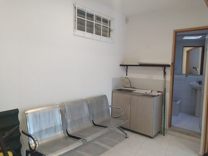 Local en arriendo en Pinares, Pereira, 45 m² · foto 5 de 9