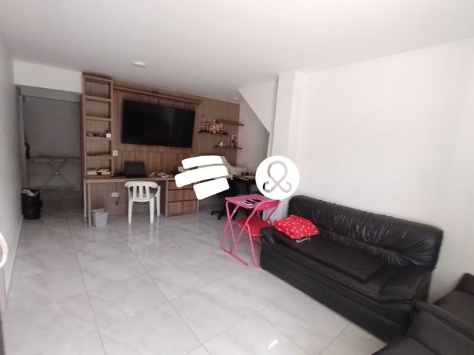 Casa de 3 alcobas en venta en Monta�Ita, Copacabana, 113 m² · foto 3 de 18