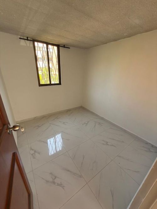 Apartamento de 2 alcobas en venta en El Guabito, Cali, 60 m² · foto 4 de 14