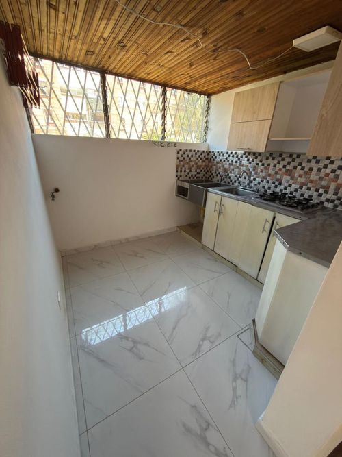 Apartamento de 2 alcobas en venta en El Guabito, Cali, 60 m² · foto 5 de 14