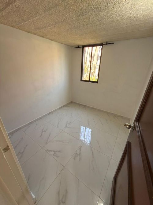 Apartamento de 2 alcobas en venta en El Guabito, Cali, 60 m² · foto 7 de 14