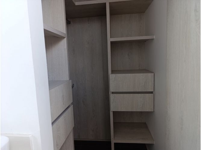 Apartamento de 3 alcobas en venta en Las Lomitas, Sabaneta, 100 m² · foto 4 de 16