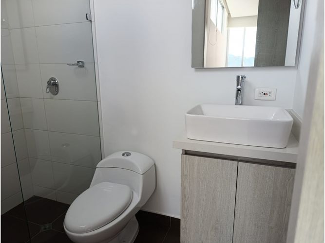 Apartamento de 3 alcobas en venta en Las Lomitas, Sabaneta, 100 m² · foto 7 de 16