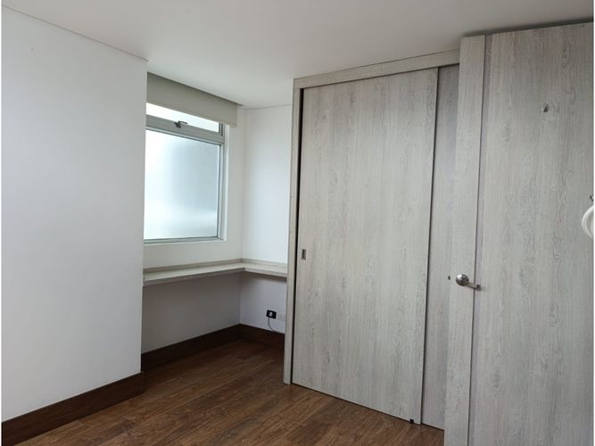 Apartamento de 3 alcobas en venta en Las Lomitas, Sabaneta, 100 m² · foto 8 de 16