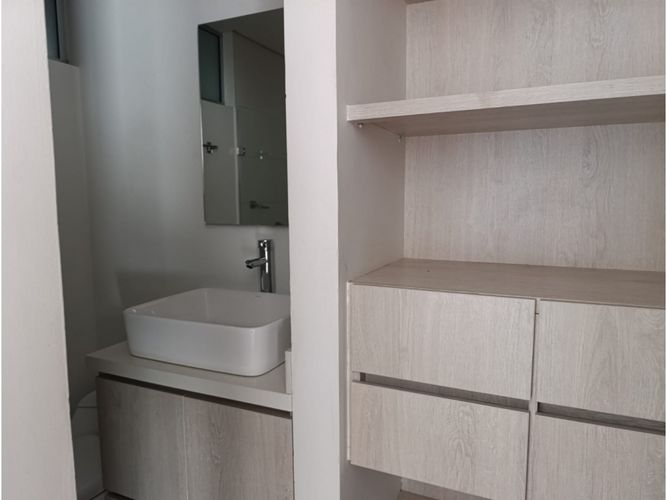Apartamento de 3 alcobas en venta en Las Lomitas, Sabaneta, 100 m² · foto 12 de 16