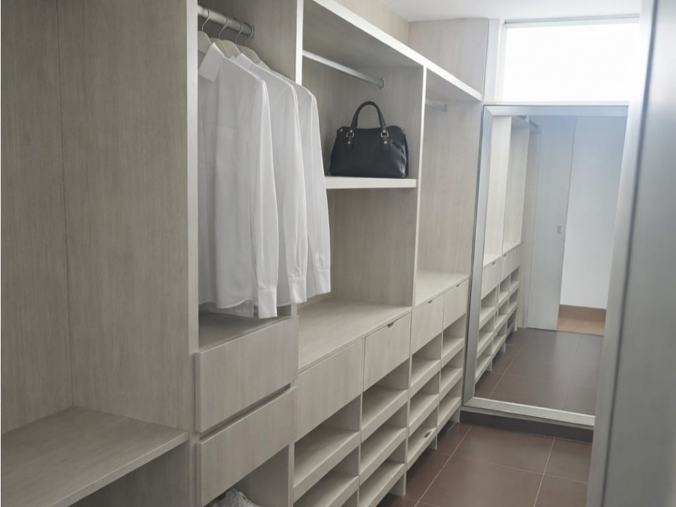 Apartamento en venta en Las Lomitas, Sabaneta · foto 6 de 11