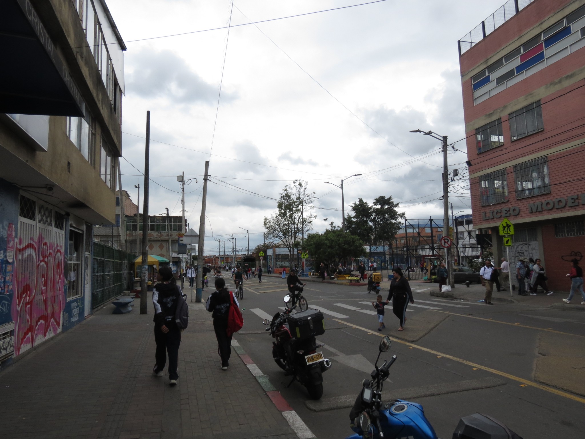 Apartamento en venta en Patio Bonito, Bogotá · foto 2 de 24