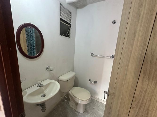 Apartamento de 2 alcobas en venta en Sabana De Tibabuyes Norte, Bogotá, 55 m² · foto 12 de 14