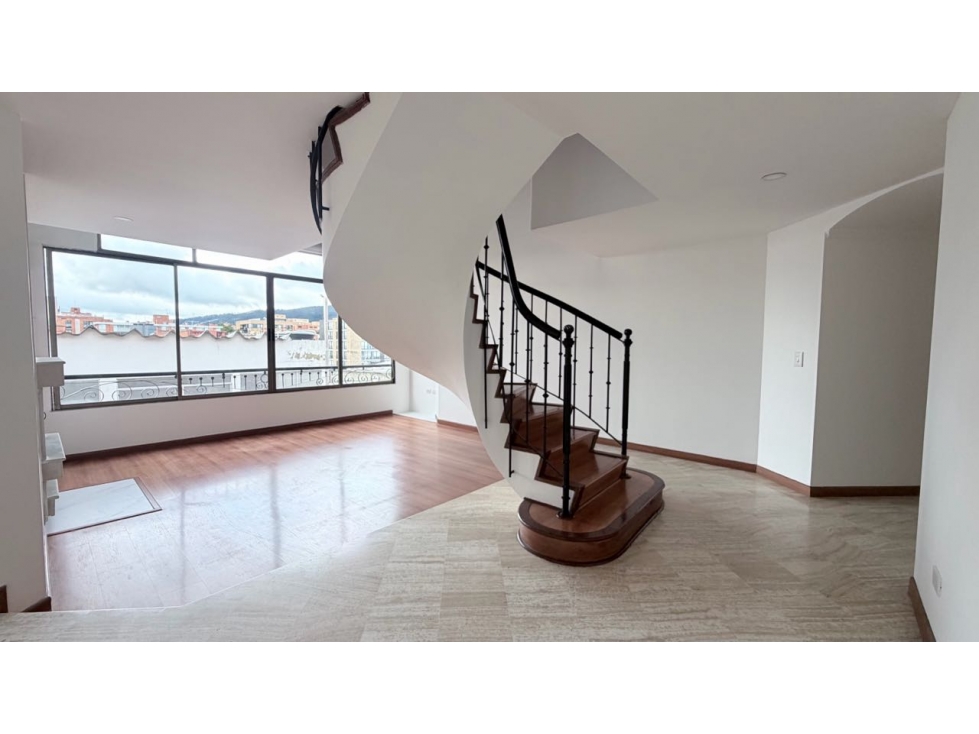 Apartamento en venta en San Patricio, Bogotá · foto 4 de 21