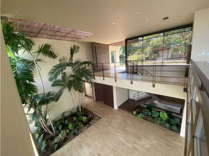 Casa de 5 alcobas en venta en Caney, Cali, 805 m² · foto 7 de 24